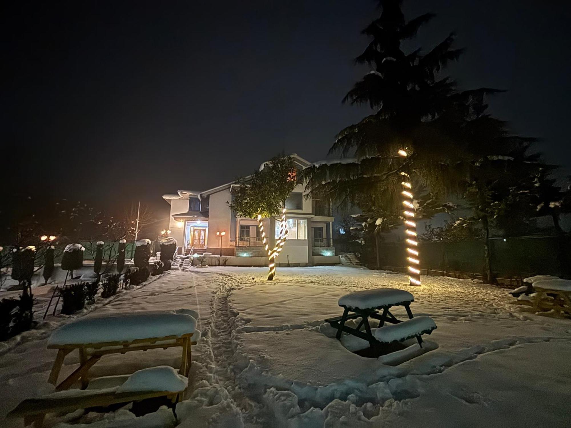 Nasheman Resorts Srīnagar Dış mekan fotoğraf