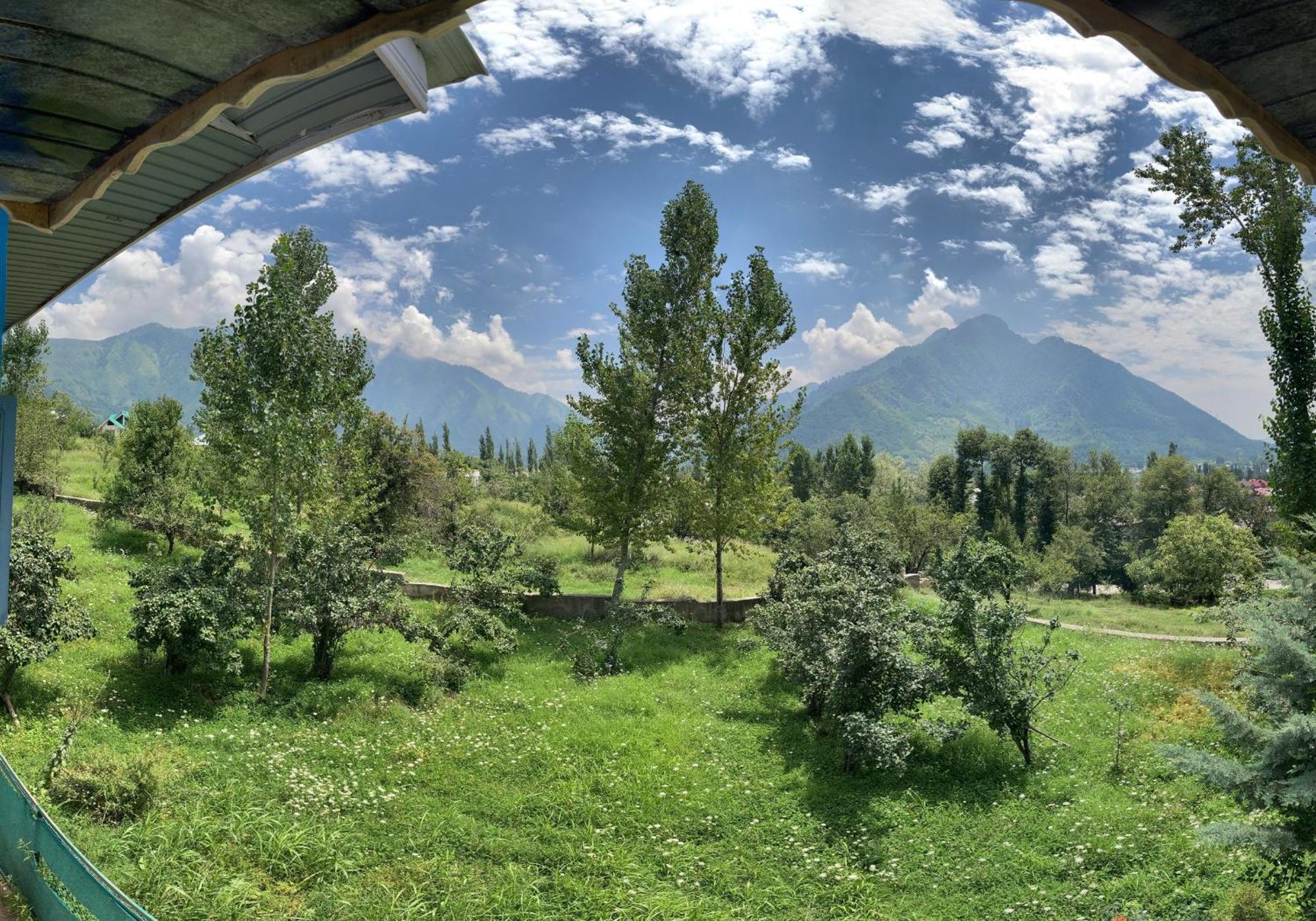 Nasheman Resorts Srīnagar Dış mekan fotoğraf