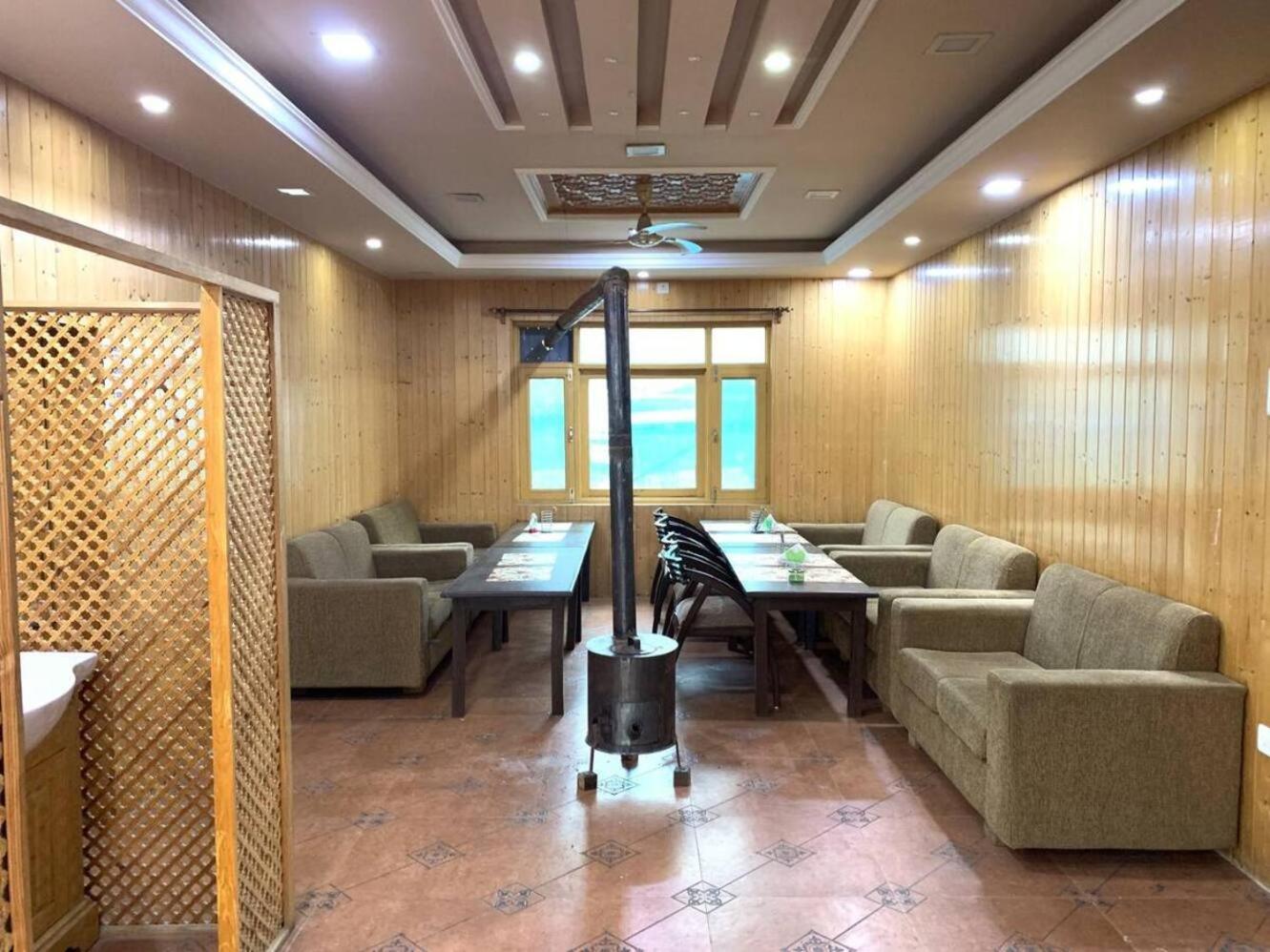 Nasheman Resorts Srīnagar Dış mekan fotoğraf